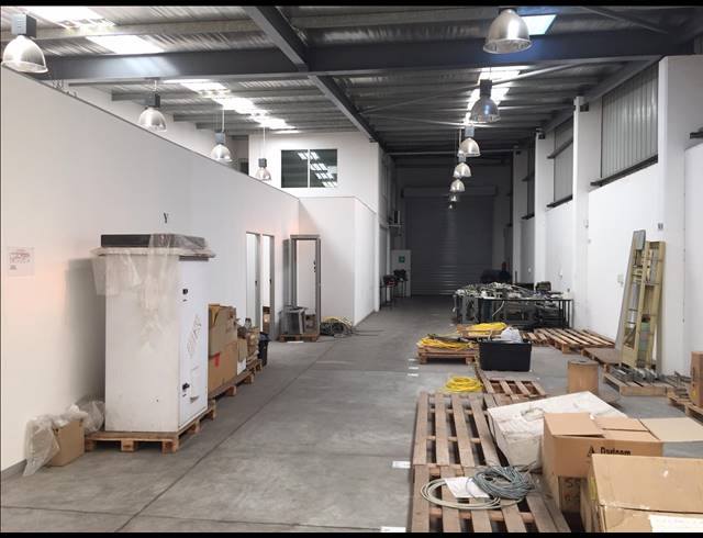 758M² FACTORY TO LET IN AIRPORT INDUSTRIA